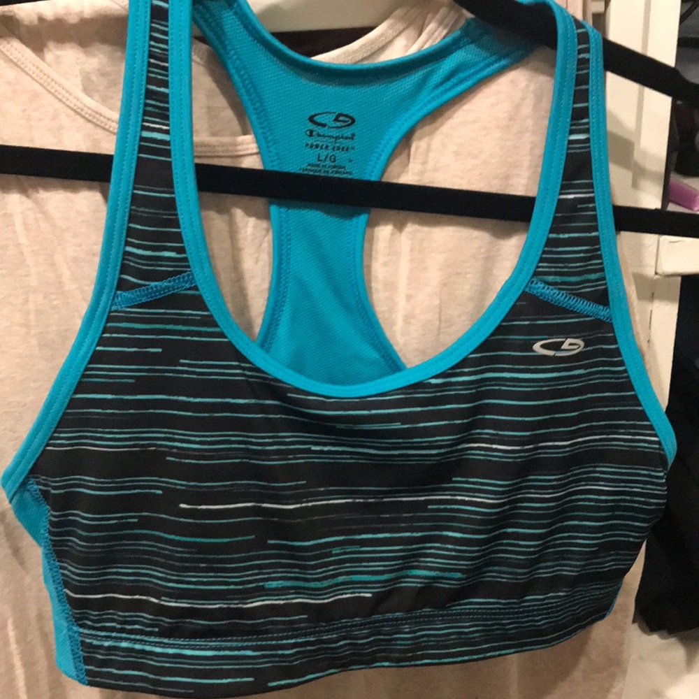 Sports bra